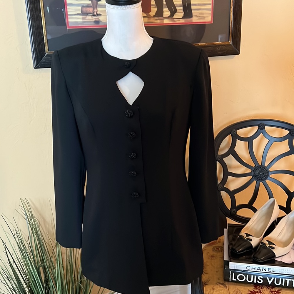 Leslie Fay Black Pant Suit Size 6 Vintage Stunning!!